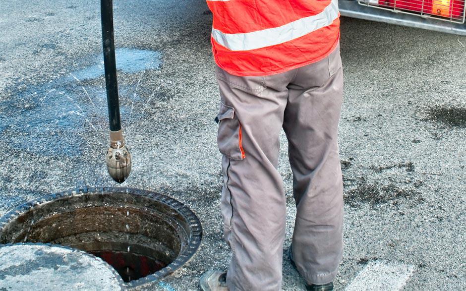 débouchage égout Garches